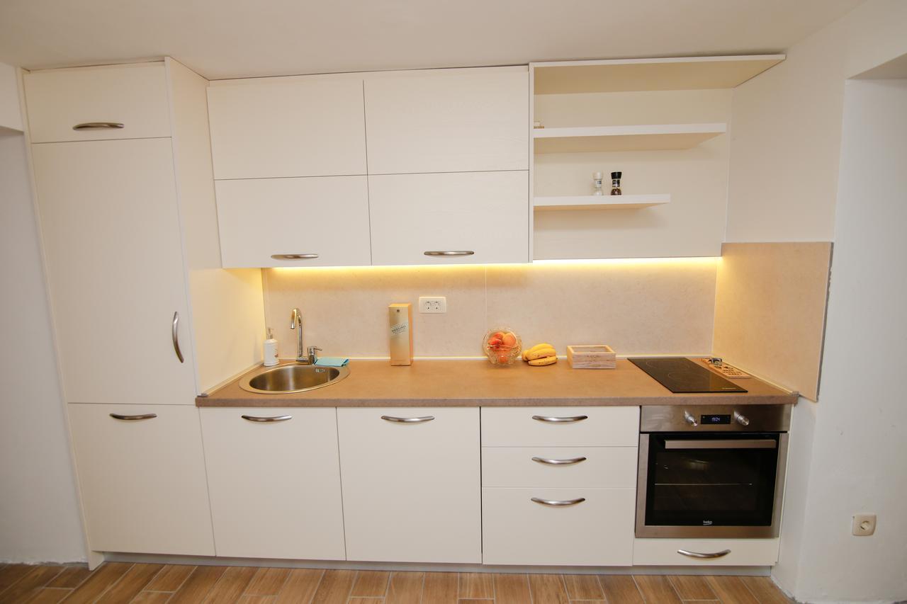 Apartamento Reina Petrovac Exterior foto