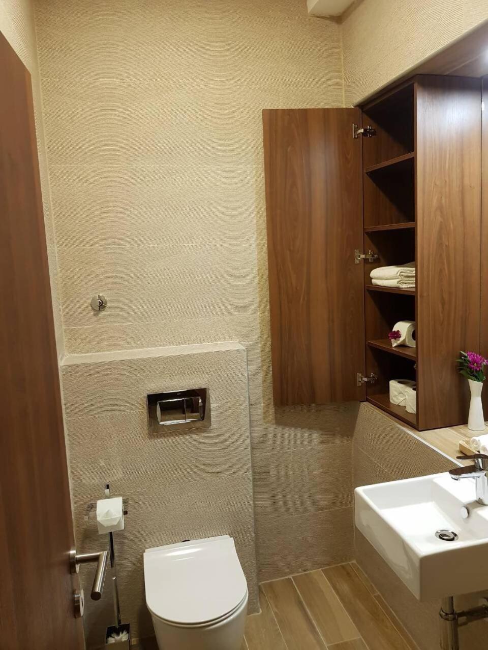 Apartamento Reina Petrovac Exterior foto